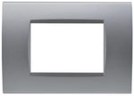Placca 3 posti argento Soft Touch compatibile Living International