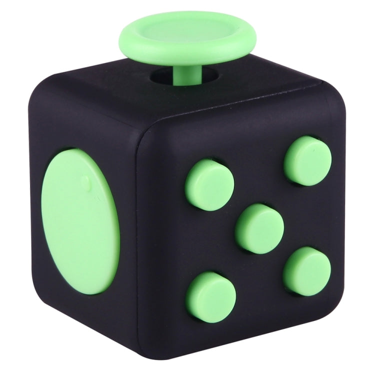 Fidget Cube allevia lo stress e l'ansia, giocattolo per attirare l'attenzione con cordino per bambini e adulti, consegna a colori casuale, Fidget Cube