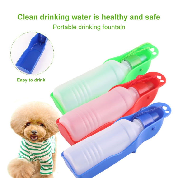 Bottiglia d'acqua portatile per cani/animali domestici da 250 ml, consegna a colori casuale, 250ml Pet Water Bottle