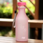 Bottiglia di soda portatile in plastica a prova di perdite da 550 ml Bottiglia per bevande pratica e semplice sigillata per studenti, 550ml