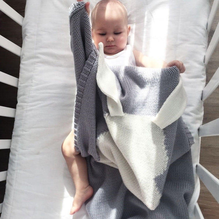 Coperta lavorata a maglia per bambini con orecchie coniglio