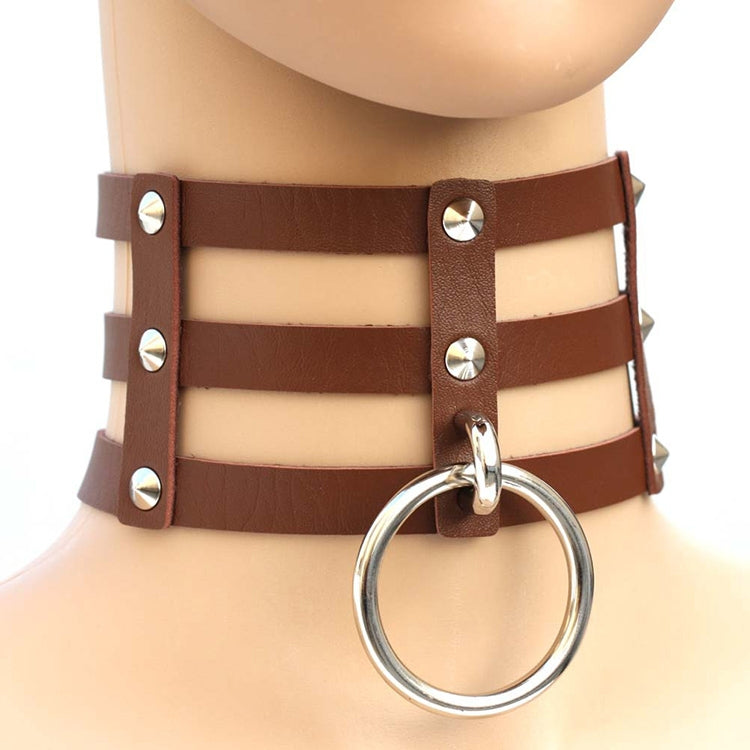 Collana con colletto in pelle con gabbia a 3 file a mano con rivetti gotici punk alla moda Harajuku, (Brown)