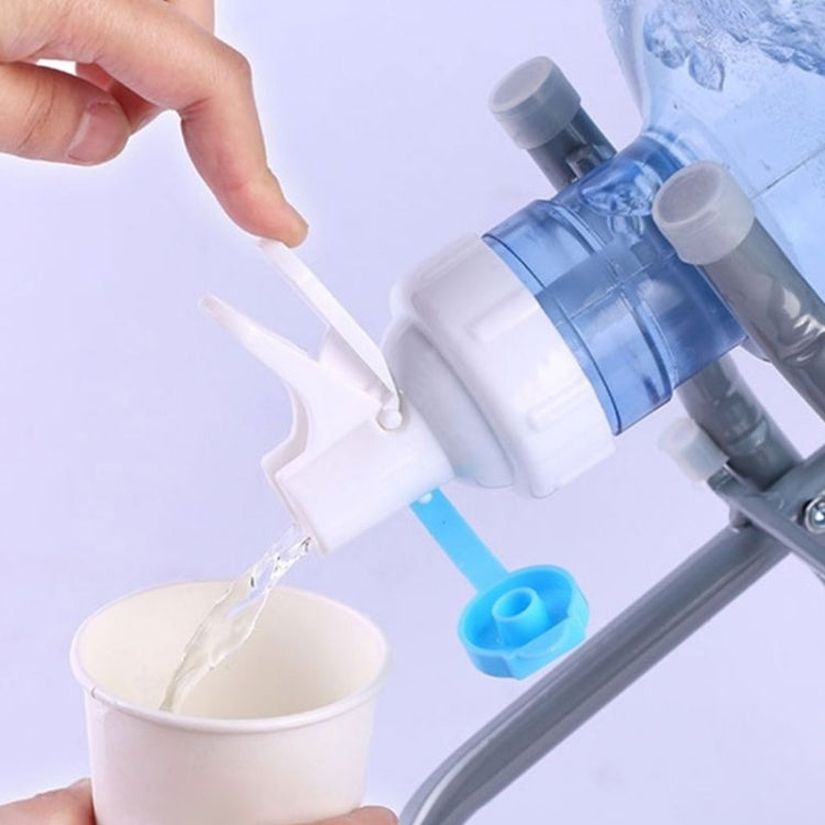Valvola erogatrice per bottiglia acqua con coperchio antipolvere