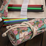 Astuccio per penne con stampa orologio rosa a 36 slot Astuccio per matite in tela Astuccio arrotolabile per tende Astuccio per cancelleria, 36 Slots