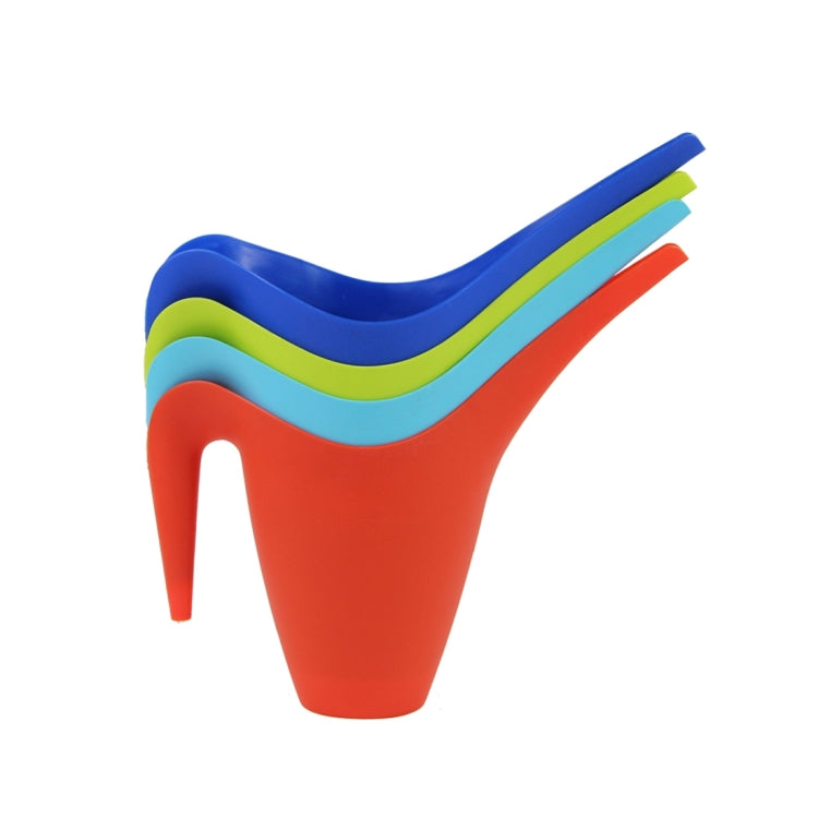 Vasi per versare l'irrigatore in plastica con annaffiatoio a bocca lunga, capacità: 1,0 l, consegna colore casuale, Capacity: 1.0L