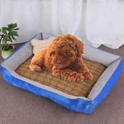 Coperta per cani e gatti con tappetino in rattan XS 50x40x15 cm