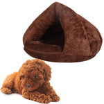 Cuccia triangolare calda per gatti e cani M 40x40x30 cm