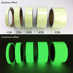Nastro luminoso verde che si illumina al buio Adesivo da parete Nastro luminoso fotoluminescente Decorazione per la casa, dimensioni: 1 cm x 10 m, 1cm x 10m