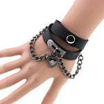 Bracciale girocollo in pelle con colletto in pelle punk Harajuku europeo e americano a forma di cuore, consegna casuale di colori, TXXQ05