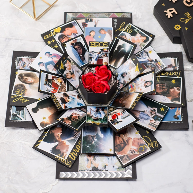 Confezione regalo esagonale con album fotografico fatto a mano