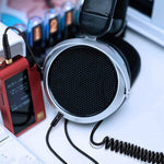ZS0227 Cavo audio doppio a molla per cuffie da 3,5 mm per Denon AH-D7100 7200 D600 D9200 5200