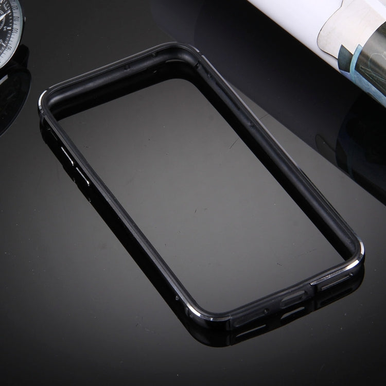 Custodia TPU con telaio in alluminio per iPhone 8 e 7