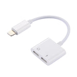 Ricarica 2 in 1 con adattatore audio per iPhone