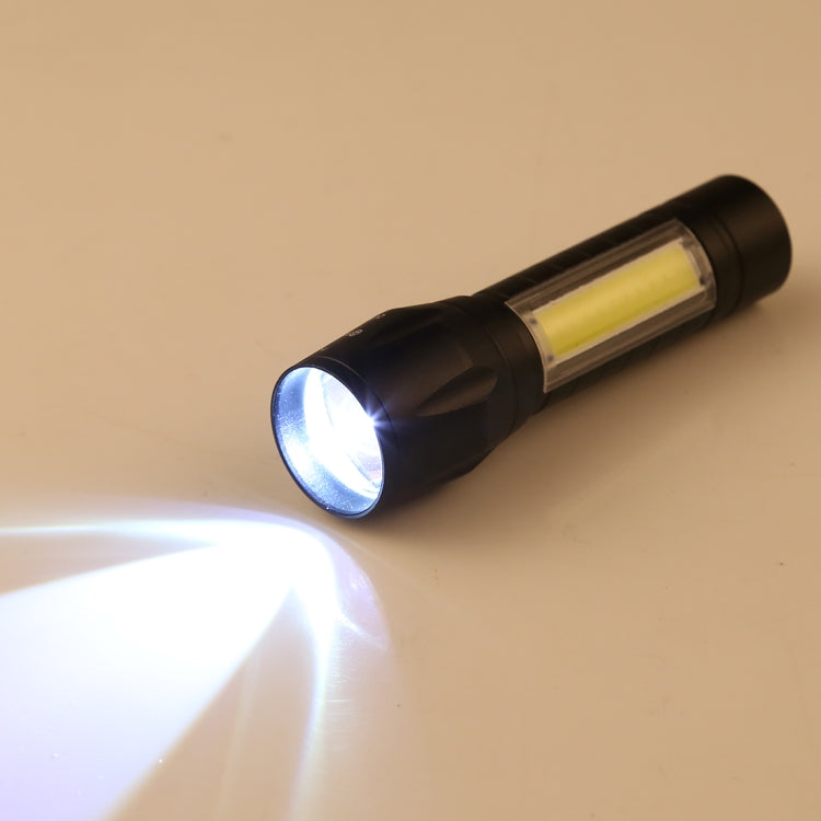 Torcia LED XPE e COB impermeabile con ricarica USB
