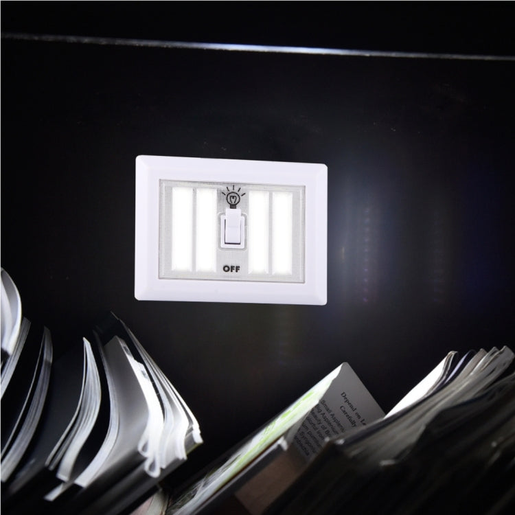 Cambia la lampada della luce notturna, 4 COB