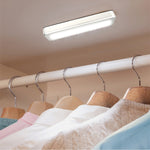 Luce notturna con interruttore a LED da parete