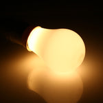 Lampadina LED 7W E27 luce bianco caldo 500 lumen
