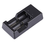 Caricabatterie universale USB per batterie 1,2V e 3,7V