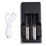 Caricabatterie universale USB per batterie 1,2V e 3,7V