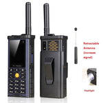 Telefono impermeabile Quad SIM con torcia LED e radio FM