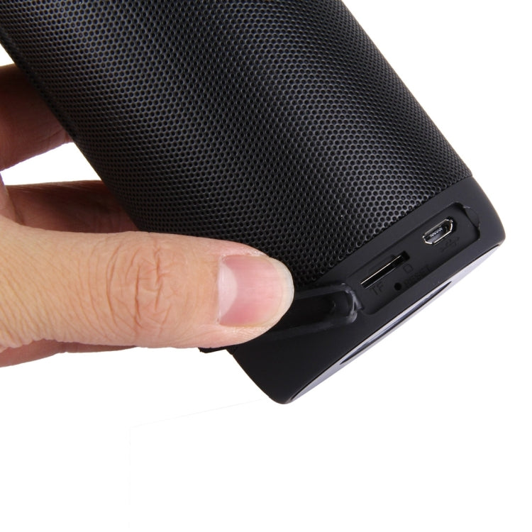 con microfono e LED integrati e gancio per appenderlo, supporta chiamate in vivavoce e scheda TF, distanza Bluetooth: 10 m