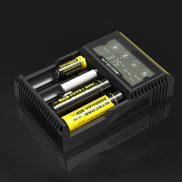 Nitecore D4 Caricabatterie intelligente Digi intelligente con display LCD per batterie 14500, 16340 (RCR123), 18650, 22650, 26650, Ni-MH e Ni-Cd (AA, AAA), D4