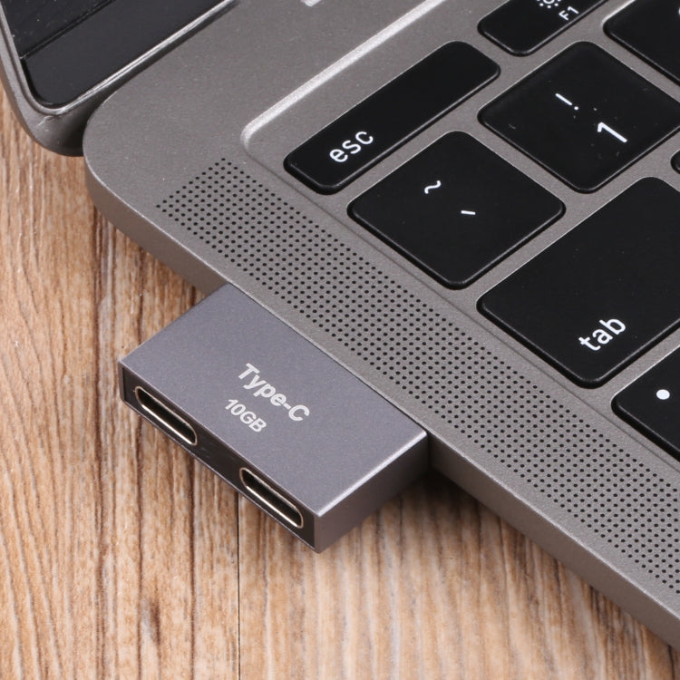 Adattatore doppio USB-C maschio a doppio USB-C femmina