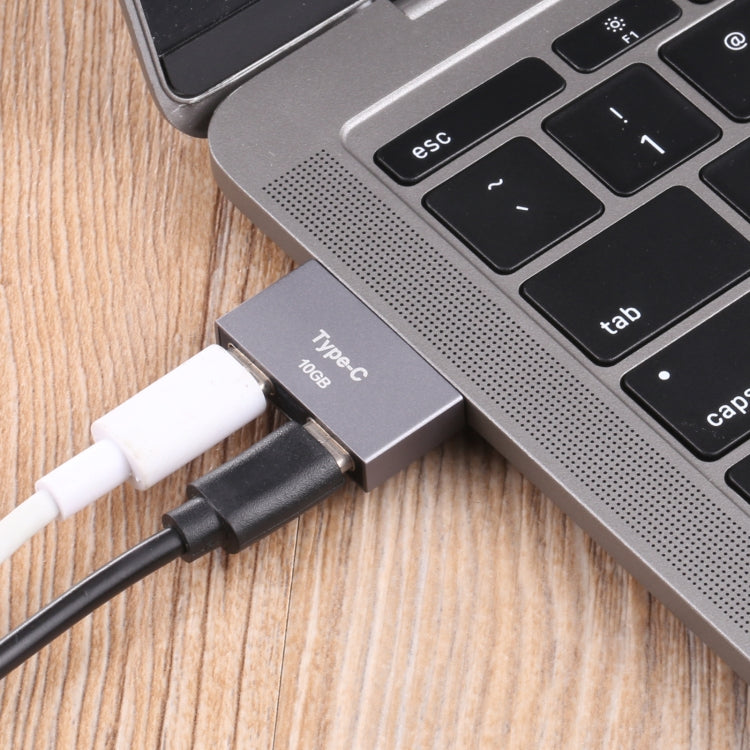 Adattatore doppio USB-C maschio a doppio USB-C femmina