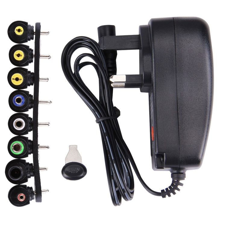 Adattatore universale da parete 30W con porta USB 5V 2,1A