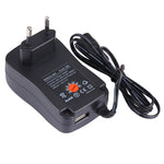 Adattatore da parete universale 30W con porta USB 5V 2,1A