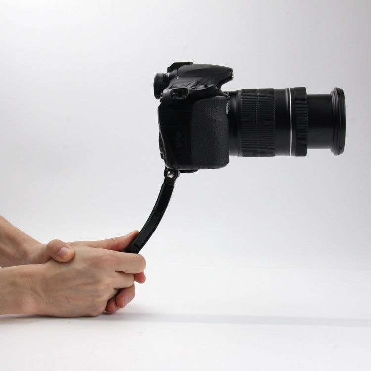 PULUZ Adattatore di collegamento per montaggio su treppiede a vite per GoPro Hero11 Black / HERO10 Black /9 Black /8 Black /7 /6 /5 /5 Session /4 Session /4 /3+ /3 /2 /1, DJI Osmo Action e altre action cam, Screw Tripod