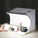 PULUZ Kit tenda da studio pieghevole portatile da 550LM per illuminazione fotografica da 20 cm con fondali in 2 colori (nero, bianco), dimensioni da aperto: 24 cm x 23 cm x 23 cm, 1 LED Panel, 20cm Box with 2 Colors Backdrops