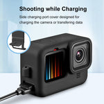 PULUZ per GoPro HERO12 Nero/11 Nero/10 Nero/9 Nero Custodia protettiva in silicone + Copertura interfaccia laterale POM con cinturino da polso e copriobiettivo, For GoPro HERO12 Black Silicone Case + Side Cover