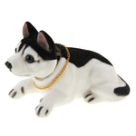 Adorabile cane Husky che annuisce per la decorazione dell'auto, Husky