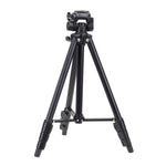 YUNTENG VCT-681 Treppiede per fotocamere reflex/micro-reflex/fotocamere digitali da 138 cm, gambe pieghevoli in alluminio a 4 sezioni, adatto per Canon/Nikon/Panasonic/Pentax/Casio/Sony/Fuji (capacità di carico: 3 kg)