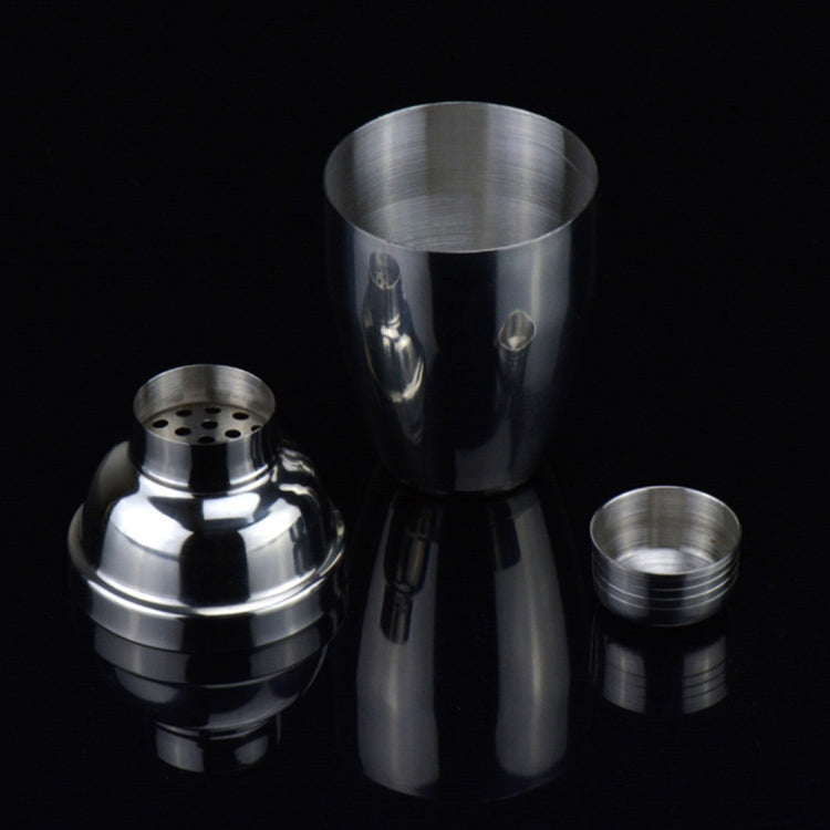Set shaker classico 5 in 1 in acciaio inossidabile, capacità: 550 ml (shaker + jigger + filtro + clip per ghiaccio + tubo agitatore), 5 in 1 Shaker Set