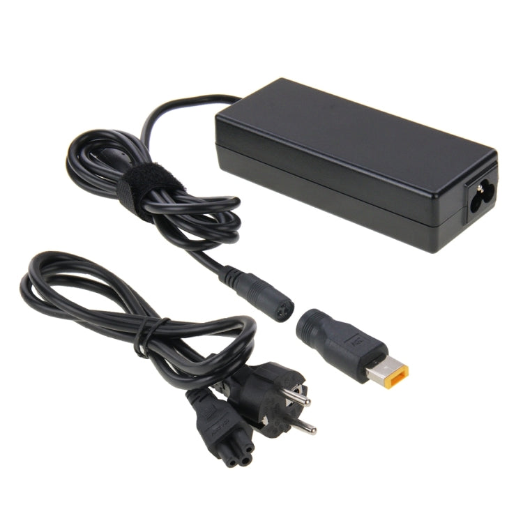 Caricatore universale 90W con 13 connettori per notebook