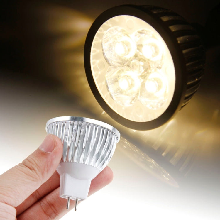 Lampadina LED 4W AC/DC 12V luce bianca e calda
