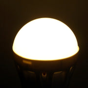 Lampadina LED E27 5W luce bianca calda 220V