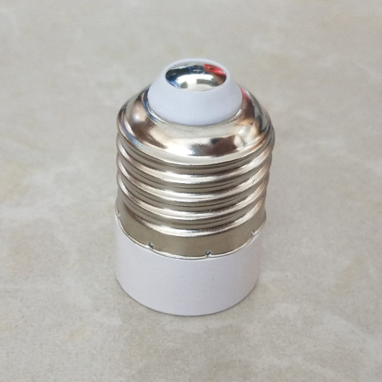 Convertitore adattatore per lampadine da E14 a E27