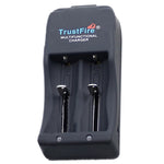 Caricabatterie multifunzione TR-006 per batterie ricaricabili