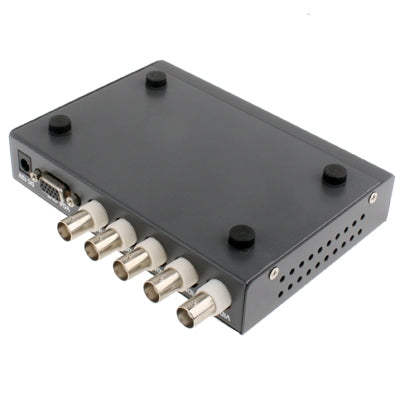 VGA in modalità quad split nero per 4/8 videocamere