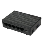 Switch desktop Ethernet a 5 porte 10/100/1000 Mbps, 5 Ports 10/100/1000Mbps