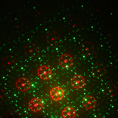 Cielo liquido dinamico, stelle in movimento animate, formazione di nuvole