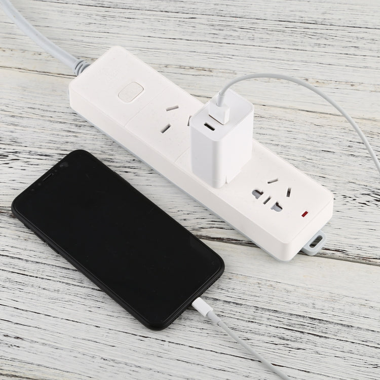Adattatore alimentazione 5 in 1 18W con spine convertibili