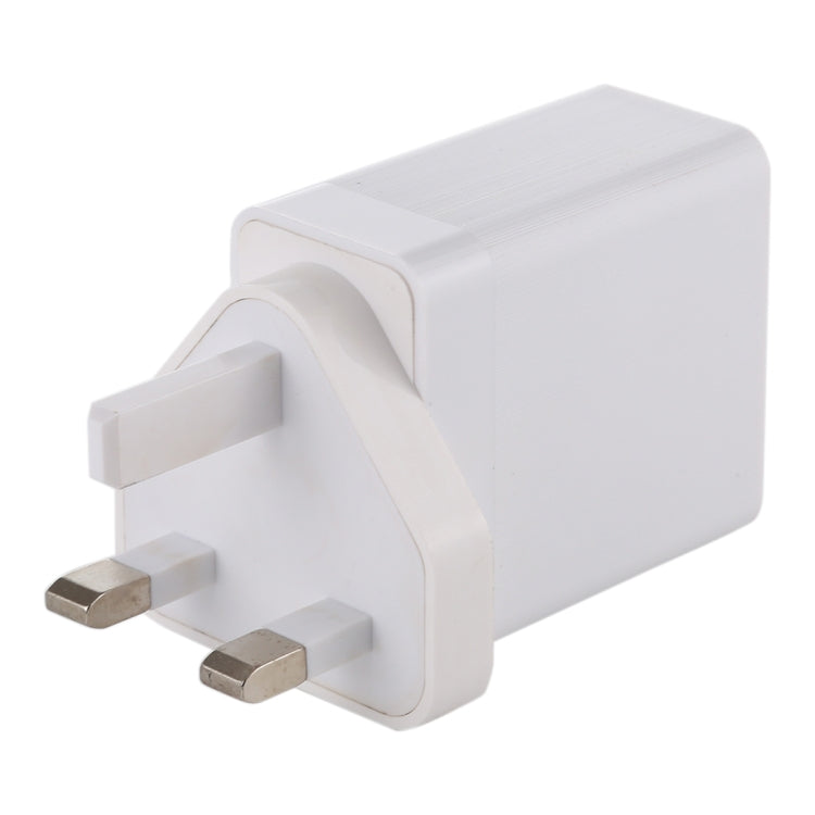 Spina UK per caricabatterie rapido 24W PD + QC3.0