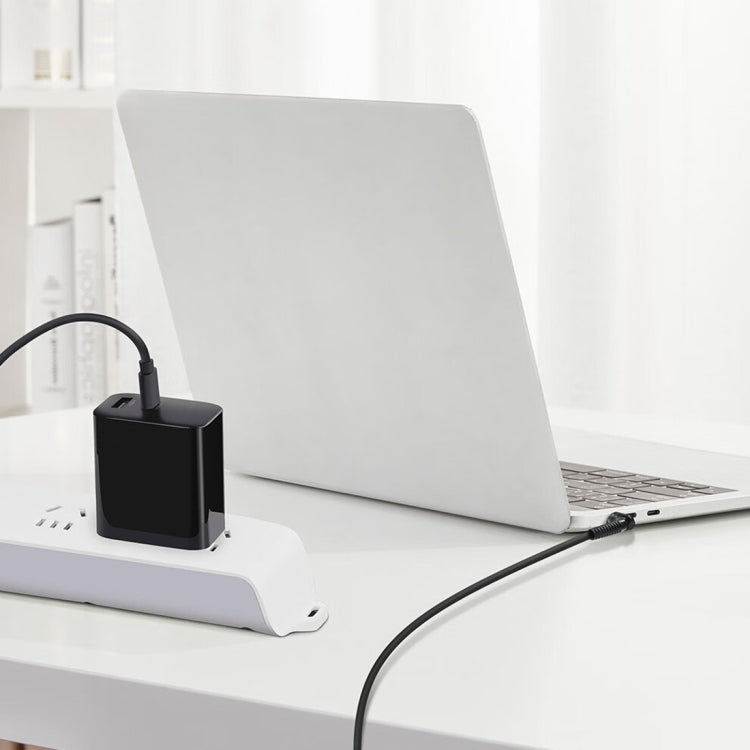 Cavo di ricarica per alimentazione laptop da USB-C/Type-C a 4,0 x 1,35 mm, lunghezza cavo: circa 1,5 m, Type-C to 4.0 x 1.35mm