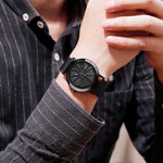 SKMEI 9204 Orologio da uomo con orologio al quarzo con cinturino in maglia impermeabile con quadrante rotante scheletro alla moda