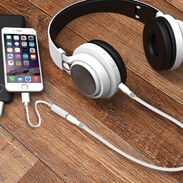 Adattatore audio 8 pin a 3,5 mm per dispositivi iOS