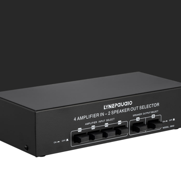 Amplificatore audio 4 ingressi 2 uscite 300W per canale